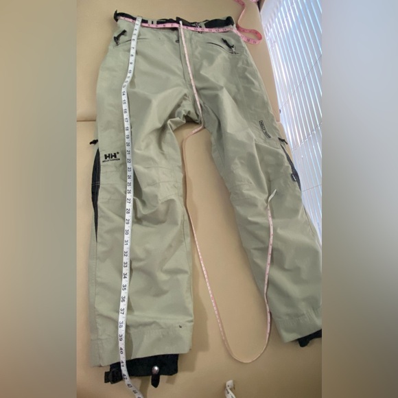 🎉HP🎉 Helly Hansen ski pants - Picture 4 of 9